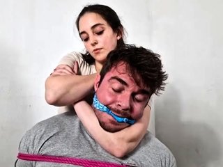 Liricaa Lamat – Speakuss – Speakuss Gets Smothered By